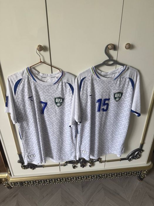 UFA Uzbekiston terma jamoasi futbolkasi