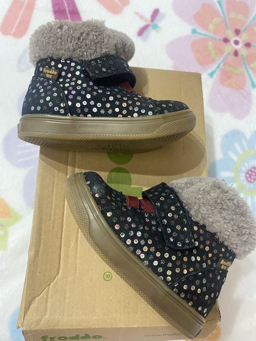 Ghete froddo piele 20