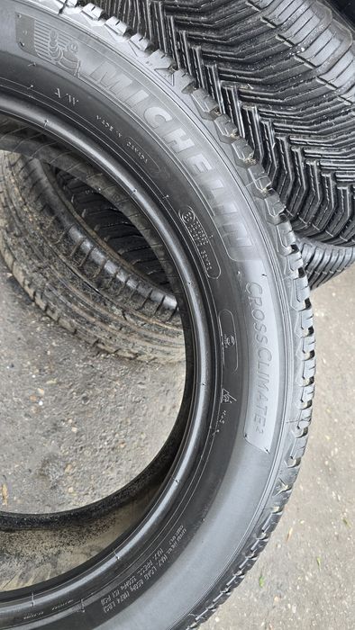 235/55/R20 Michelin Cross Climate²
