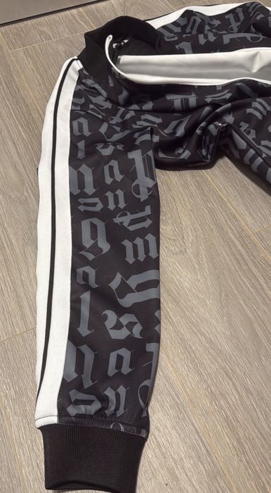 Se vinde bluza Palm Angels