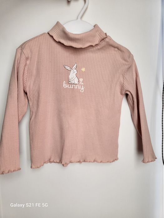 Продаются вещи на девочку