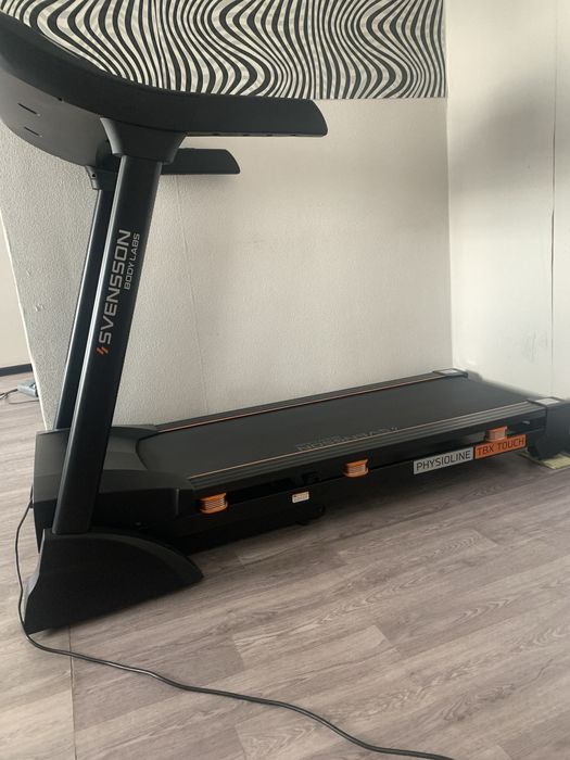 Продам беговую дорожку