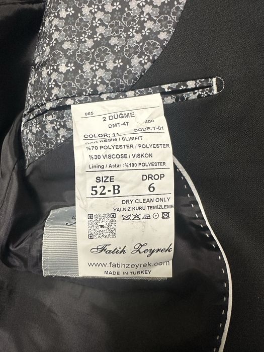 Costum  stare f. Buna