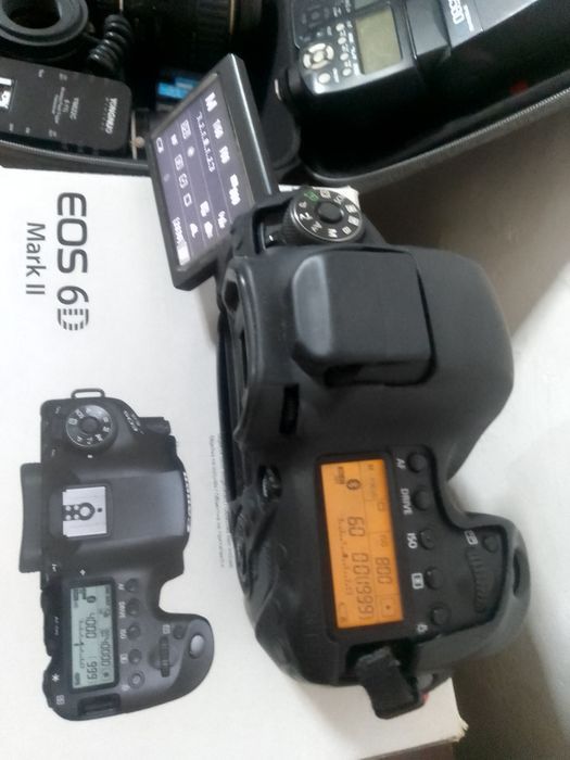 CANON 6D ll.В перфектно състояние и на малко кадри.