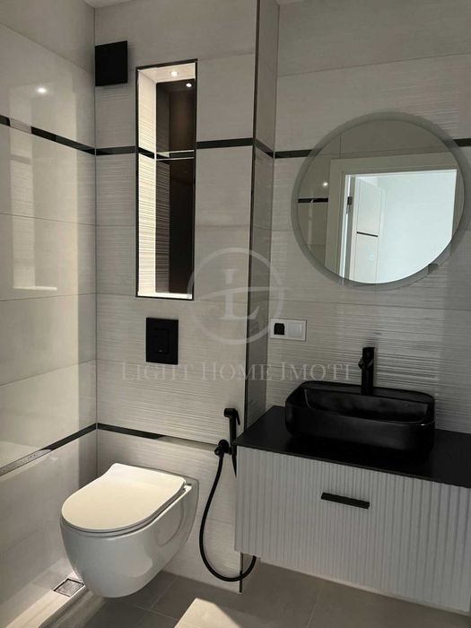 Продава се Двустаен апартамент в Пловдив, Христо Смирненски - 75 кв.м за 2448 €/кв.м - Снимка #14