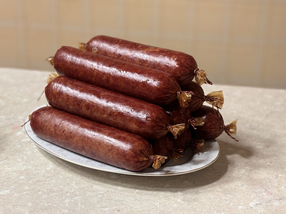 Натуральная колбаса из конины