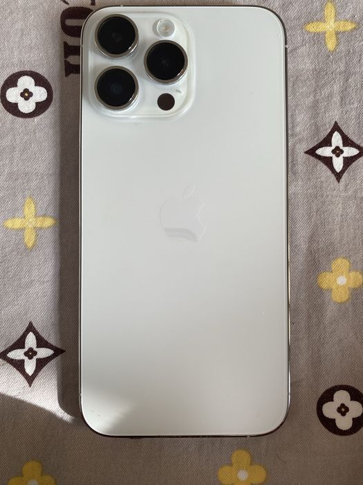 Iphone 14 pro max 88%