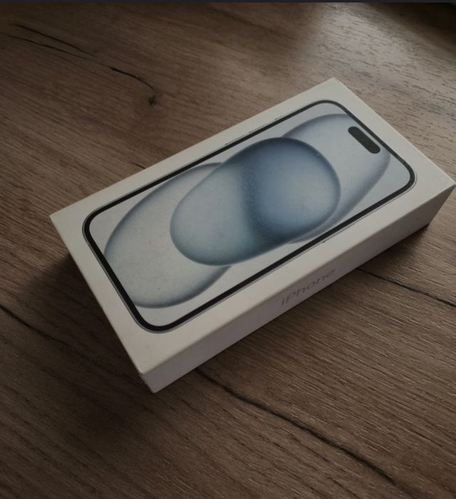 Продам IPhone 15