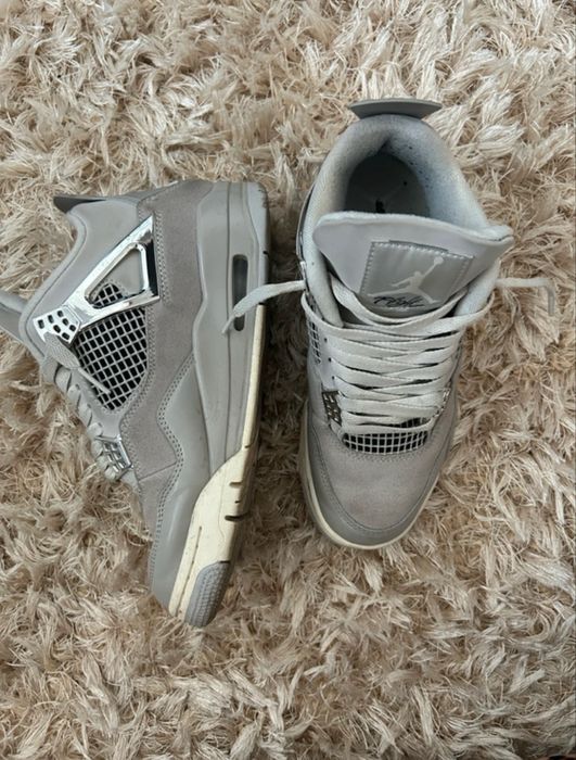 Jordan 4 Frozen Moments