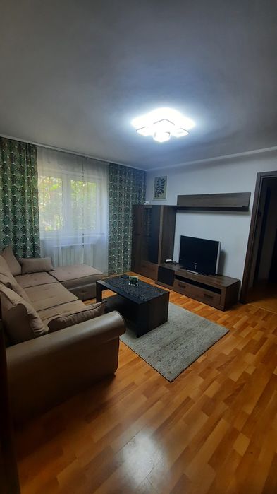 Închiriez apartament 2 camere