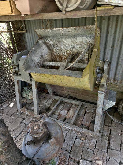 Растворомешалка 380 V.