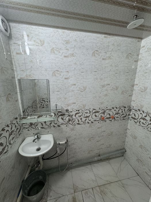 Dustlik MFYda uy sotiladi