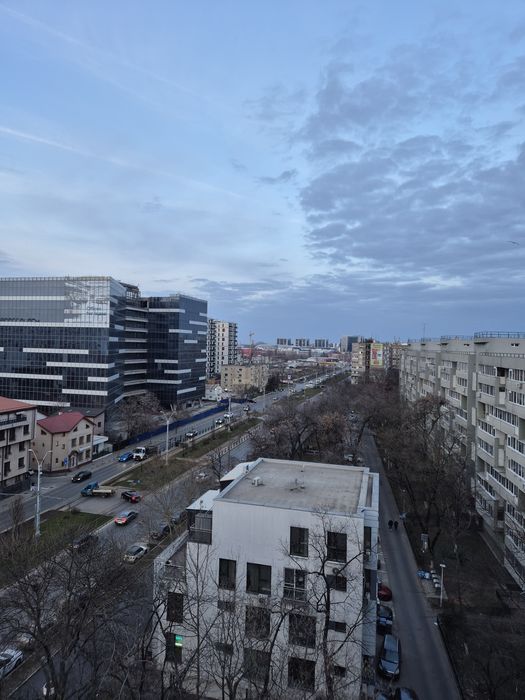 Vand Garsonieră Bulevardul Timișoara, aproape de Plaza — fotografia 1
