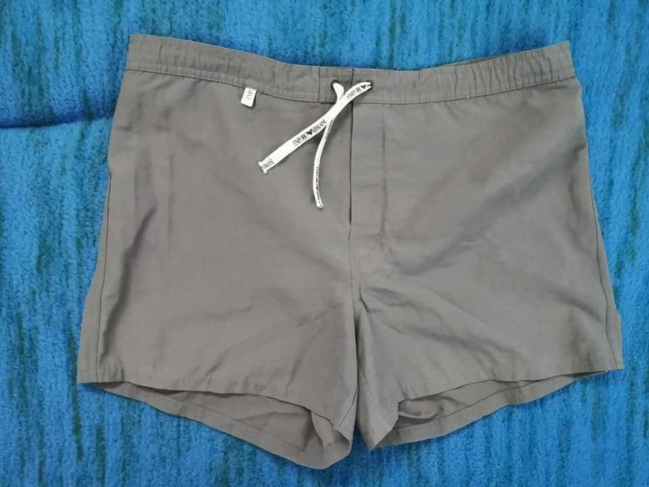 Sort baie Emporio Armani L si bluza Naketano S