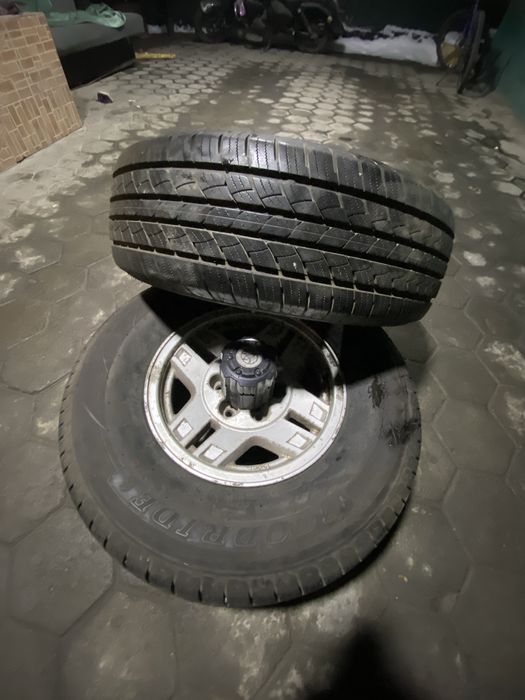 Продаю шины Без диски