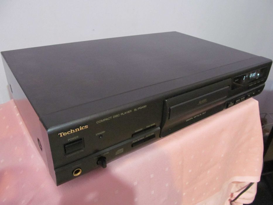 Technics linie audio cu telecomanda
