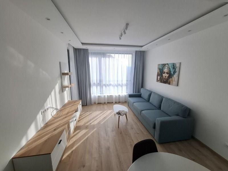 Дава се под наем Двустаен апартамент в София, Младост 4 - 70 кв.м за 746.64 € - Снимка #2