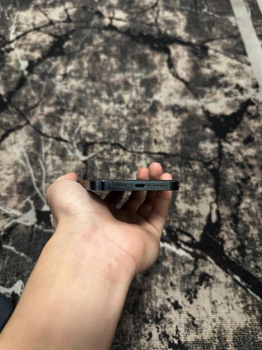 Iphone 12 pro (идеал)