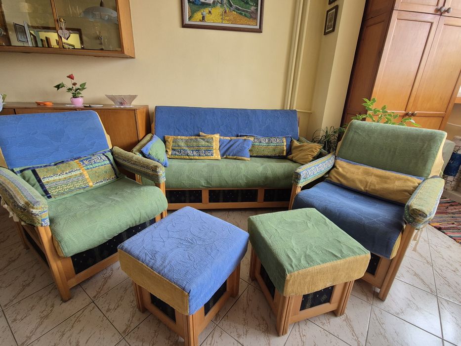 Разтегателна холна гарнитура