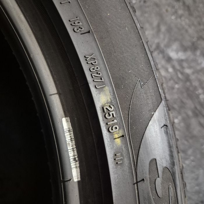305 40 20 Pirelli m+s