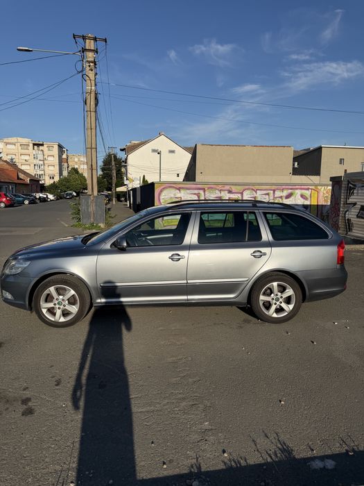 SKODA Octavia 2013 — imagine 2