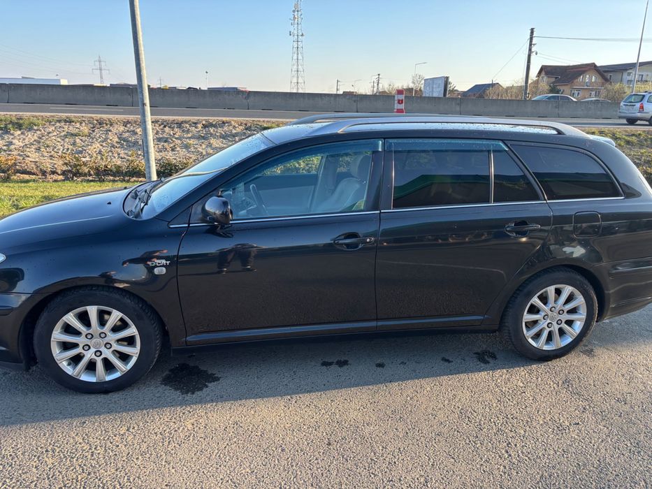Toyota Avensis T25 2.2 D-CAT 177CP – 2006 – Defecta