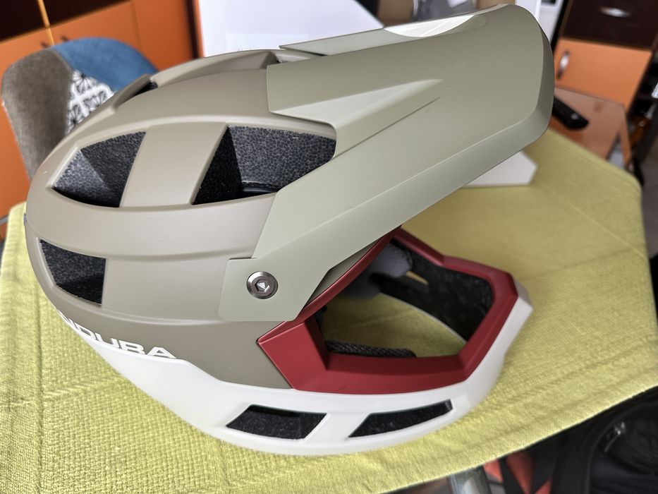 Каска МТБ Ендура м-л Endura SingleTrack MIPS Full Face Helmet M-L