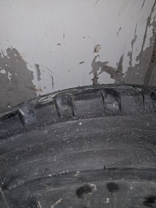 Продам резину новая с диском