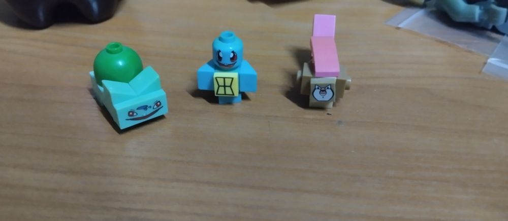 LEGO Pokémon фигурки (Bulbasaur, Squirtle и другие)