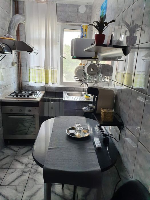 Apartament 2 camere zona Piața Crihala