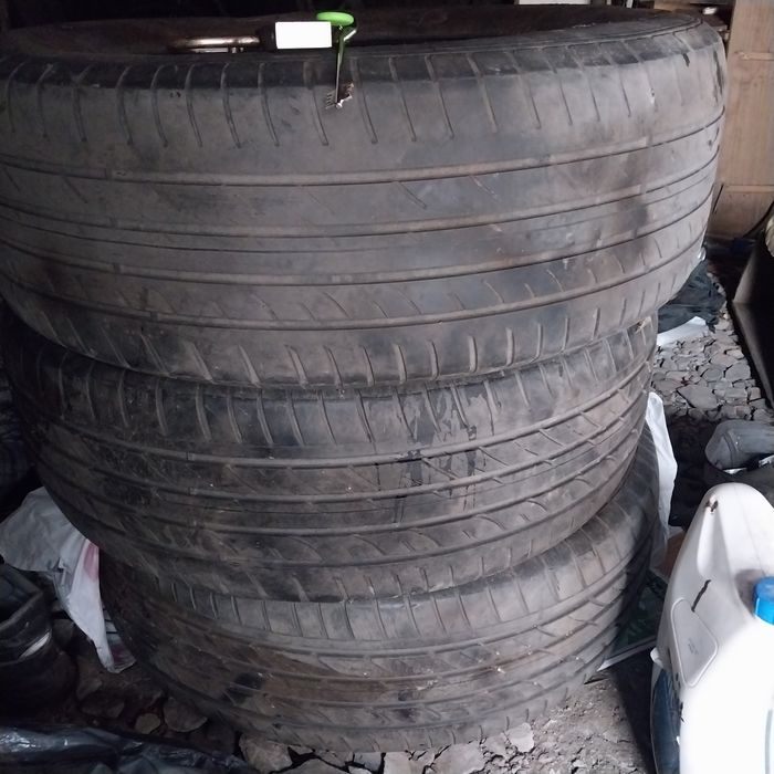 Продам шины летние