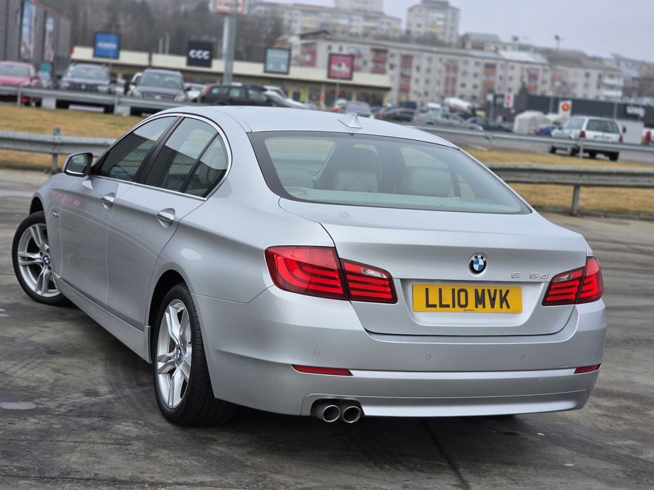 BMW 5 Series 2010 — imagine 4