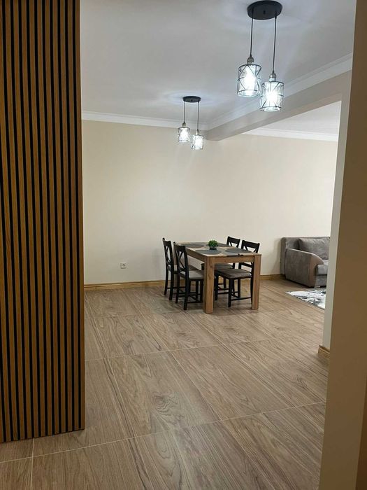 Дава се под наем Тристаен апартамент в София, Център - 100 кв.м за 1600 € - Снимка #10