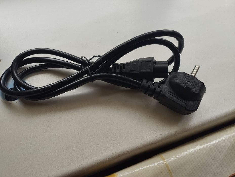 Продам шнур сетевой. Новый.