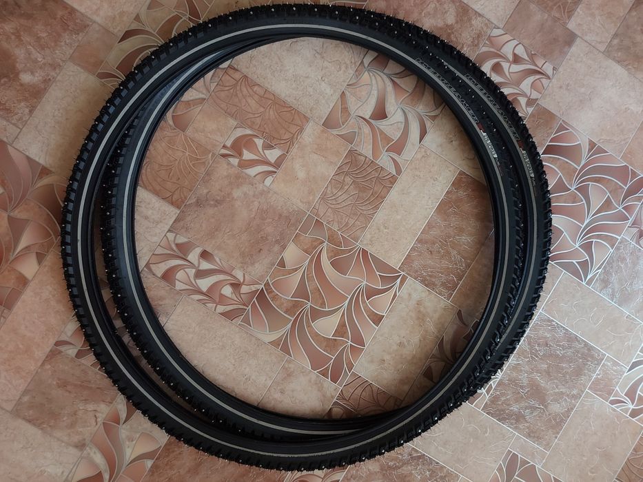 Велопокрышки зимние, шипованные. 28 inch