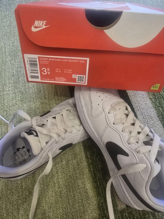 Nike маратонки 35,5