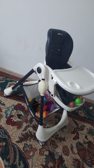 Детское кресло для кормления