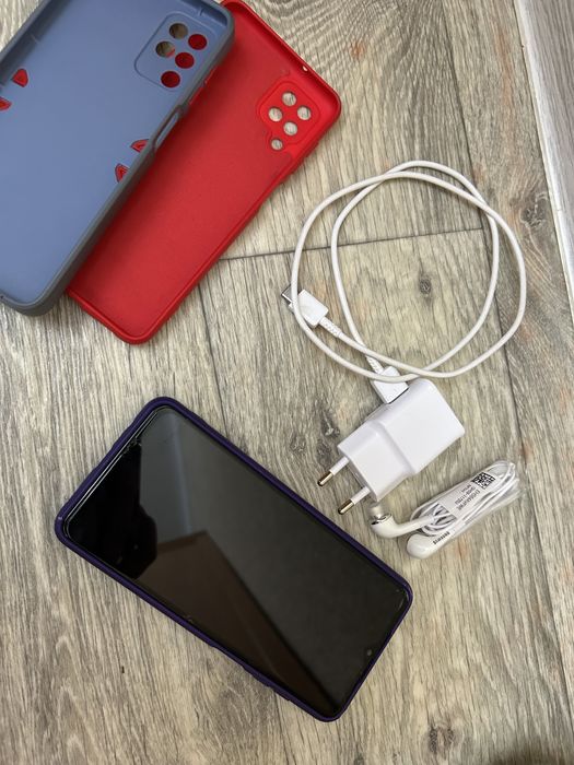 Самсунг А12, 64гб