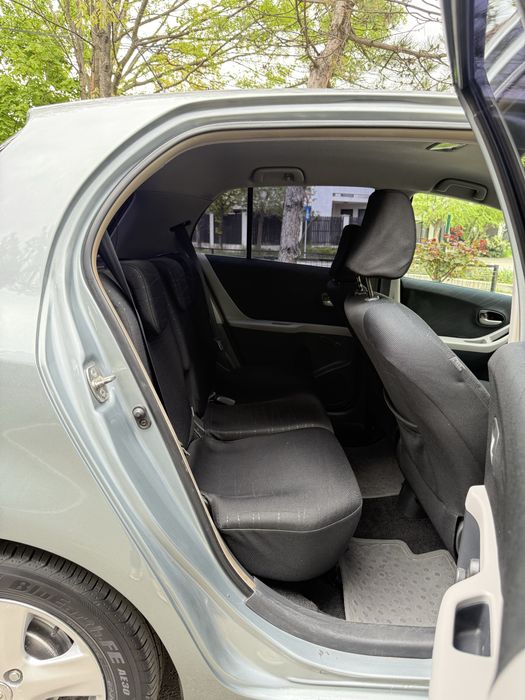 Toyota Yaris 2006 1.3 VVT-i cu GPL
