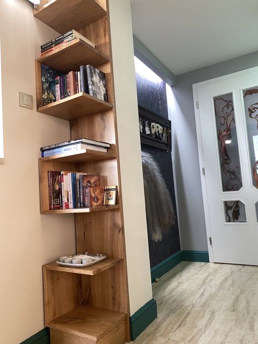 Етажерка от дъбова дървесина секция