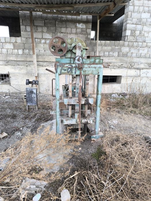 Продам станок пескоблочный