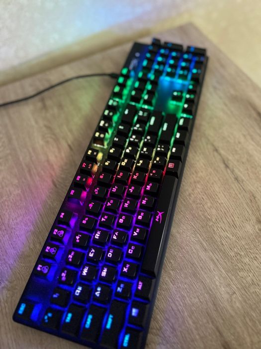 Клавиатура HyperX
