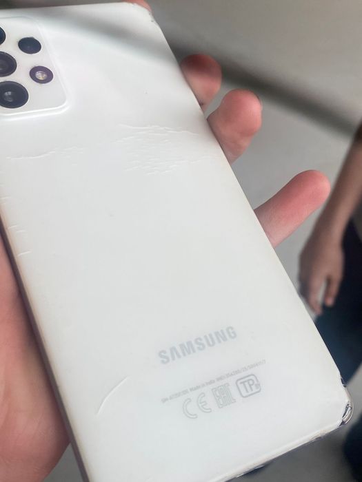 Samsung galaxy a72 128/6 90гц