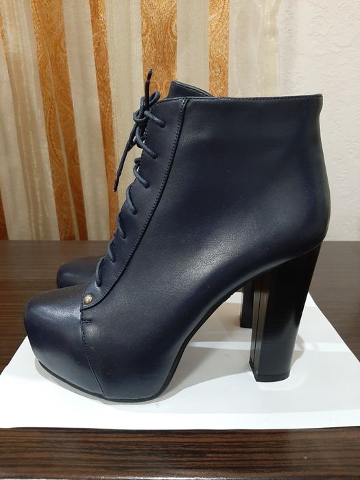 Новые ботильоны, размер 39
