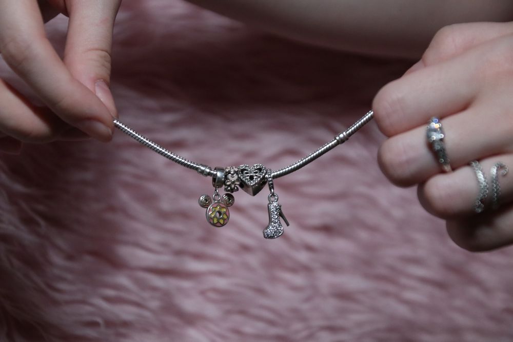 Pandantive bratara Pandora