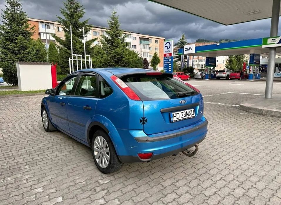 Vând Ford Focus.