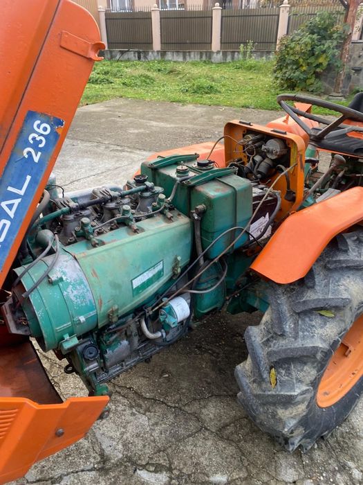 Tractor articulat Goldoni 236
