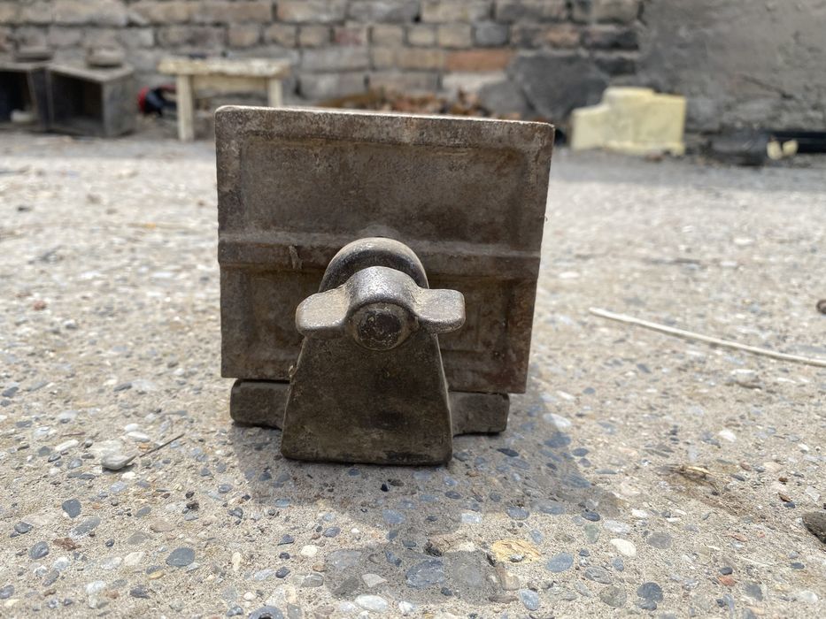 Формы для образцов бетона