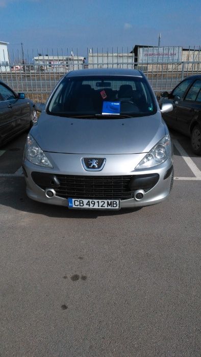 коли под наем.рент а кар