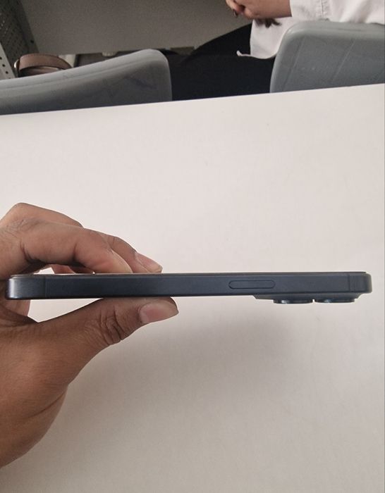 Iphone 15про с коробкой